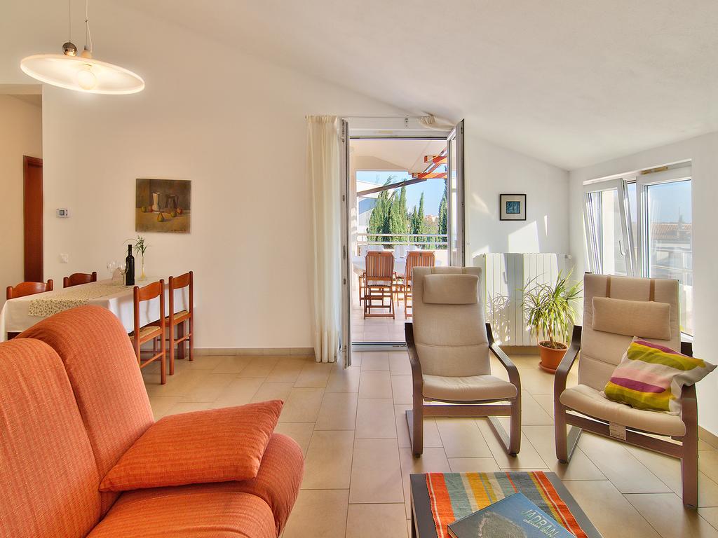 Apartments Ceja Near Sea Medulin Room photo